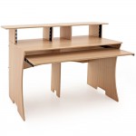 שולחן עבודה לאולפן