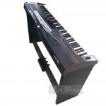 פסנתר חשמלי עם סטנד פסנתר חשמלי עם סטנד