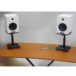 זוג סטנדים למוניטורים זוג סטנדים למוניטורים