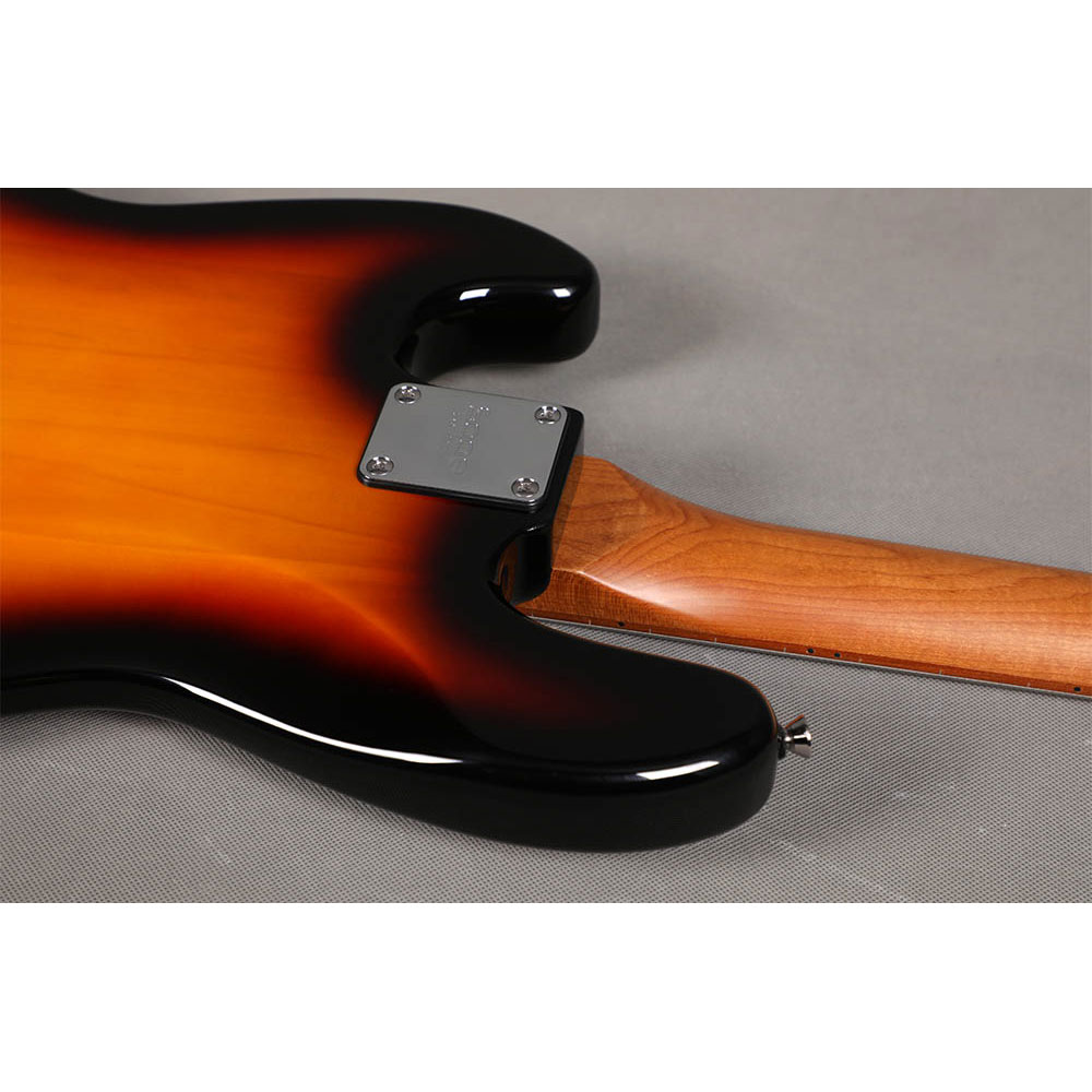 Jazz Bass, Maple Guitar Jazz Bass, Maple Guitar